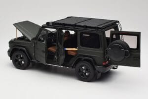 Mercedes G-Class W465 Olivgrön Norev 1:18 B66960662 Metall — bild 5 av 8