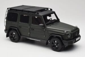Mercedes G-Class W465 Olivgrön Norev 1:18 B66960662 Metall — bild 6 av 8
