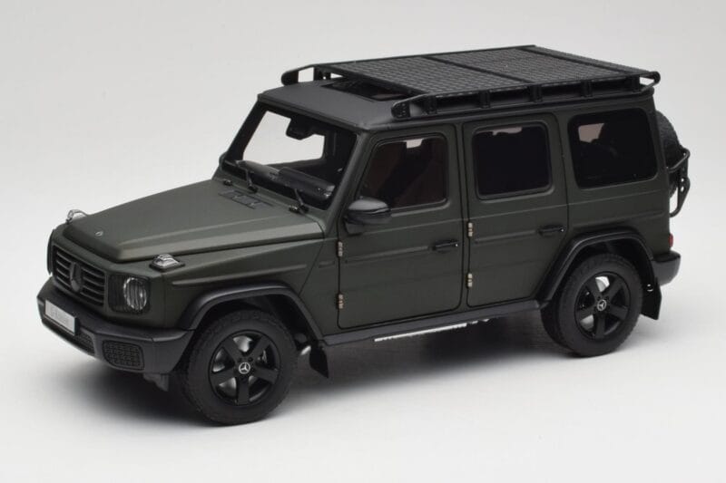 Mercedes G-Class W465 Olivgrön Norev 1:18 B66960662 Metall