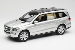 Mercedes GL-Class X166 Iridium Silver Metallic Norev 1:18 B66960097 Metall