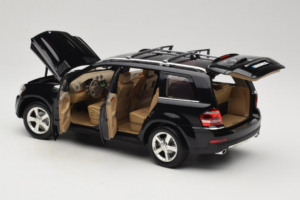 Mercedes GL X164 Tanzanite Blue Minichamps 1:18 B66962335 Metall — bild 5 av 8