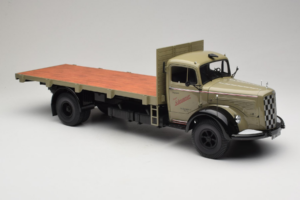 Mercedes L6600 Rungewagen Grå Svart Minichamps 1:18 109031050-R1 Metall — bild 6 av 9