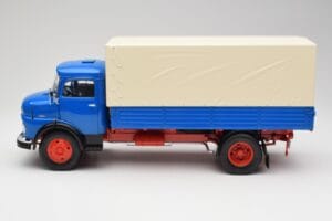 Mercedes L911 Blå Schuco 1:18 450044800 Metall — bild 4 av 8