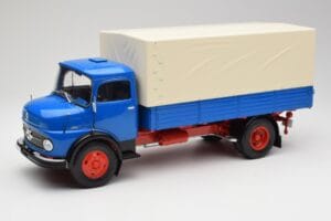 Mercedes L911 Blå Schuco 1:18 450044800 Metall