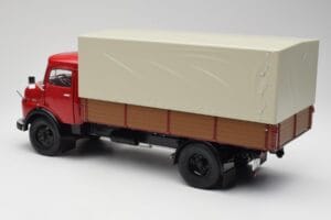 Mercedes L 911 Röd Schuco 1:18 450016400 Metall — bild 7 av 8