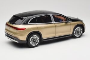 Mercedes Maybach EQS 680 V297 Beige NZG 1:18 B66960592 Metall — bild 3 av 8