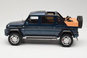 Mercedes Maybach G650 Landaulet Mörkblå GT Spirit 1:18 GT174 Resin — bild 3 av 6