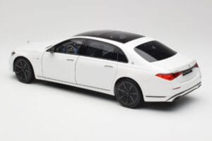 Mercedes Maybach S 680 X223 Diamond White Norev 1:18 B66960666 Metall — bild 7 av 8