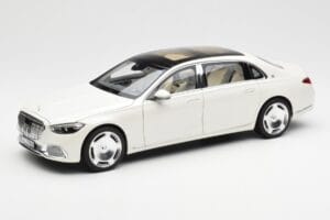 Mercedes Maybach S680 4Matic X223 Diamond Vit Norev 1:18 183918 Metall