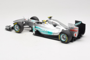 Mercedes MGP W02 #8 N. Rosberg Mercedes GP Showcar 2011 Minichamps 1:18 110110078 Metall — bild 5 av 7