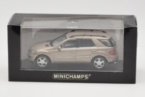 Mercedes ML W164 Koppar Metallic Minichamps 1:43 ML002 Metall — bild 4 av 4