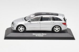 Mercedes R-Class W251 Iridium Silver Minichamps 1:43 B66962214 Metall