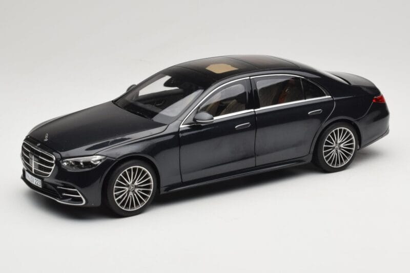 Mercedes S-Class W223 AMG Line Anthracite Blue Norev 1:18 183800 Metall