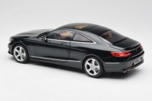 Mercedes S-Class Coupe C217 Smaragd Grön Metallic Norev 1:18 B66961244 Metall — bild 7 av 8