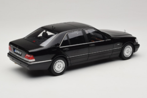Mercedes S-Class W140 S600 Obsidian Black Metallic Norev 1:18 183045 Metall — bild 3 av 8