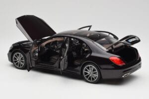 Mercedes S-Class W222 AMG Line Ruby Svart Metallic Norev 1:18 183483 Metall — bild 5 av 8