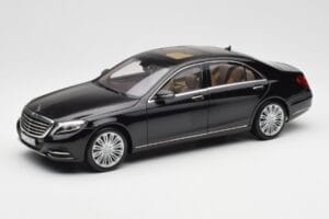 Mercedes S-Class W222 Svart Metallic Norev 1:18 183480 Metall