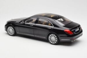 Mercedes S-Class W222 Svart Metallic Norev 1:18 183480 Metall — bild 7 av 8