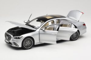 Mercedes S-Class W223 AMG Line Brilliant Silver Norev 1:18 183805 Metall — bild 2 av 8