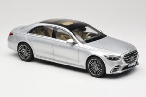 Mercedes S-Class W223 AMG Line Brilliant Silver Norev 1:18 183805 Metall — bild 6 av 8