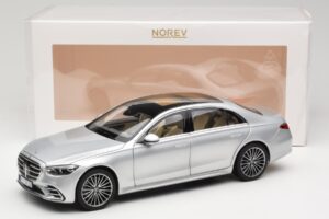 Mercedes S-Class W223 AMG Line Brilliant Silver Norev 1:18 183805 Metall — bild 8 av 8
