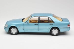 Mercedes S500 W140 Turkos Metallic Norev 1:18 183561 Metall — bild 4 av 8