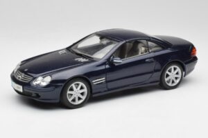 Mercedes SL 500 R230 Blå Maisto 1:18 B66962126 Metall