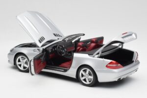 Mercedes SL 500 R230 Cabriolet Iridium Silver Minichamps 1:18 B66962388 Metall — bild 5 av 8