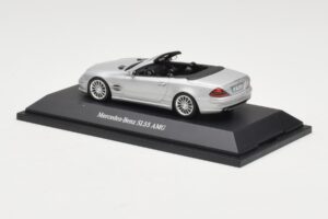 Mercedes SL 55 AMG R230 Silver Minichamps 1:43 B66962347 Metall — bild 3 av 4