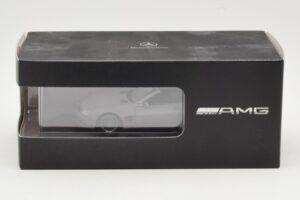 Mercedes SL 55 AMG R230 Silver Minichamps 1:43 B66962347 Metall — bild 4 av 4