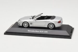 Mercedes SL 55 AMG R230 Silver Minichamps 1:43 B66962347 Metall