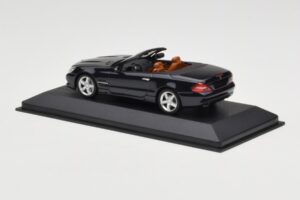 Mercedes SL R230 Svart Minichamps 1:43 B66961922 Metall — bild 3 av 4