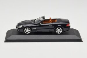 Mercedes SL R230 Svart Minichamps 1:43 B66961922 Metall