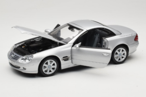 Mercedes SL R129 Silver Minichamps 1:18 B66962133 Metall — bild 3 av 10