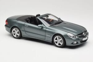 Mercedes SL R230 Amiant Green Minichamps 1:18 B66962389 Metall — bild 6 av 8