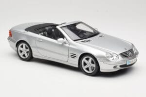 Mercedes SL R230 Silver Maisto 1:18 B66962125 Metall — bild 6 av 8
