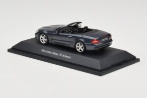 Mercedes SL R230 Tenorit Grey Metallic Minichamps 1:43 B66962392 Metall — bild 3 av 4