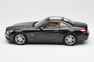 Mercedes SL R231 Magnetite Svart Metallic Norev 1:18 B66960107 Metall — bild 5 av 9