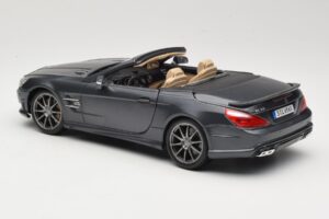 Mercedes SL65 AMG Black Series R230 Matte Black Maisto 1:18 36198 Metall — bild 7 av 8