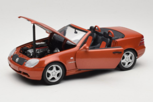 Mercedes SLK R170 230 AMG Orange Metallic Minichamps 1:18 B66005227 Metall — bild 2 av 9