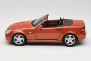 Mercedes SLK R170 230 AMG Orange Metallic Minichamps 1:18 B66005227 Metall — bild 4 av 9