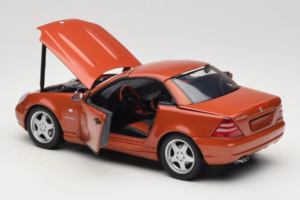 Mercedes SLK R170 230 AMG Orange Metallic Minichamps 1:18 B66005227 Metall — bild 6 av 9