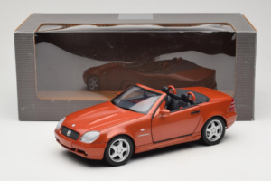 Mercedes SLK R170 230 AMG Orange Metallic Minichamps 1:18 B66005227 Metall — bild 9 av 9