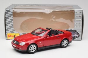 Mercedes SLK 230 R170 Röd Maisto 1:18 56023 Metall — bild 9 av 9