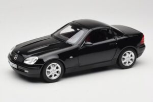 Mercedes SLK200 R170 Svart Norev 1:18 B66040714 Metall — bild 3 av 9