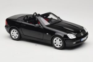 Mercedes SLK200 R170 Svart Norev 1:18 B66040714 Metall — bild 7 av 9