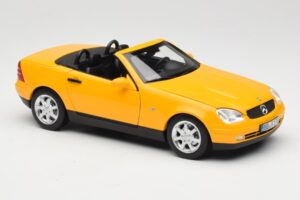 Mercedes SLK200 R170 Gul Norev 1:18 B66040713 Metall — bild 7 av 9