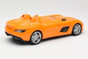 Mercedes SLR McLaren C199 Stirling Moss AMG Solarbeam Metallic Minichamps 1:18 100038400 Metall — bild 3 av 8
