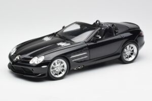 Mercedes SLR McLaren Roadster R199 Crystal Galaxit Svart Minichamps 1:18 B66961004 Metall