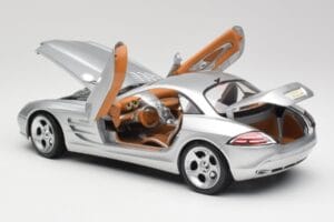Mercedes SLR Vision Liquid Silver Maisto 1:18 B66962101 Metall — bild 5 av 8